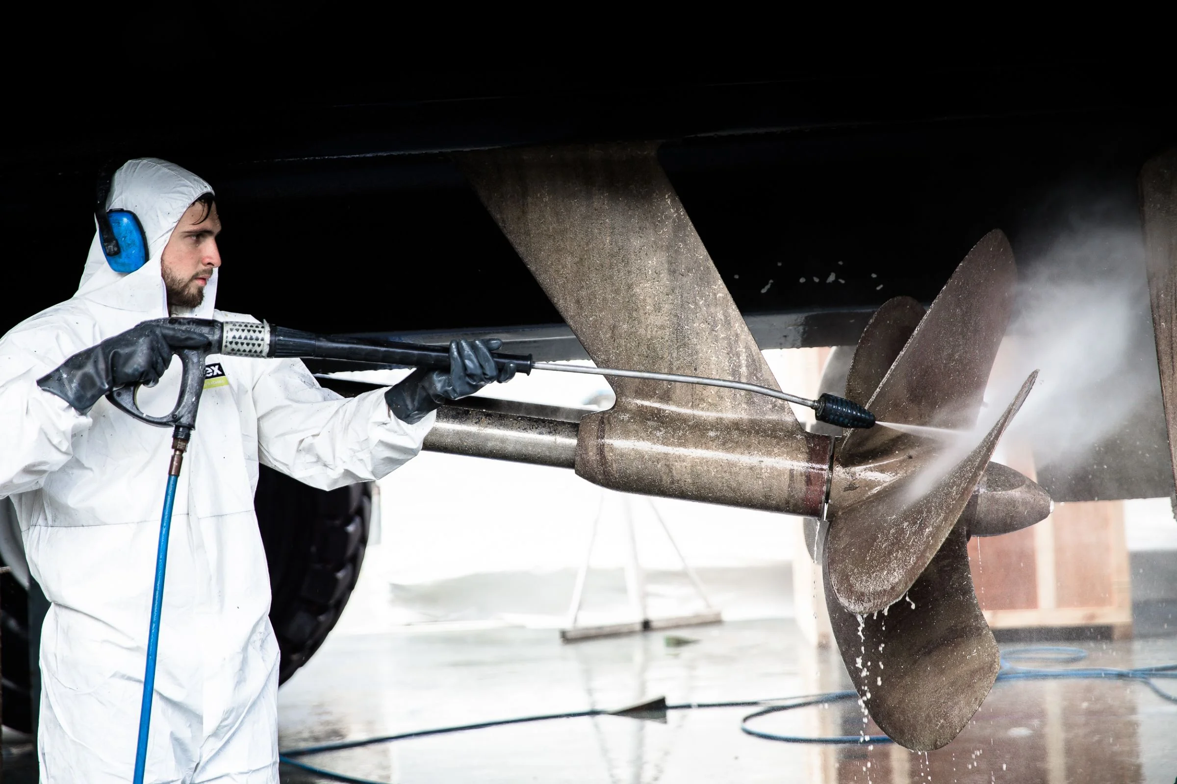 Paint, Antifouling & Surface Care